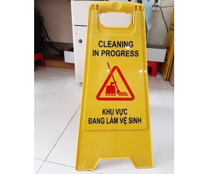 BẢNG CẢNH BÁO KHU VỰC ĐANG LÀM VỆ SINH CB 04-VS